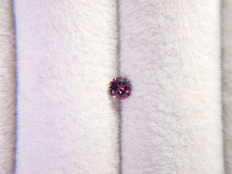 SP-29　スピネル　0.18ct