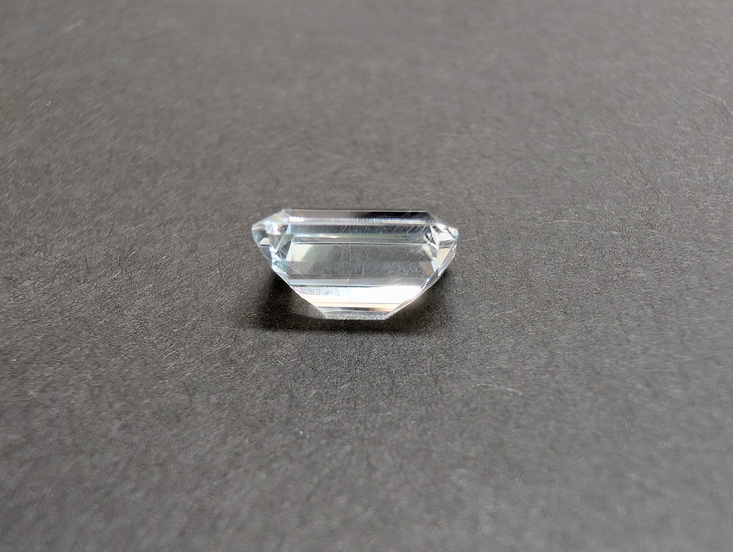 0070 バイカラートパーズ 3.22ct