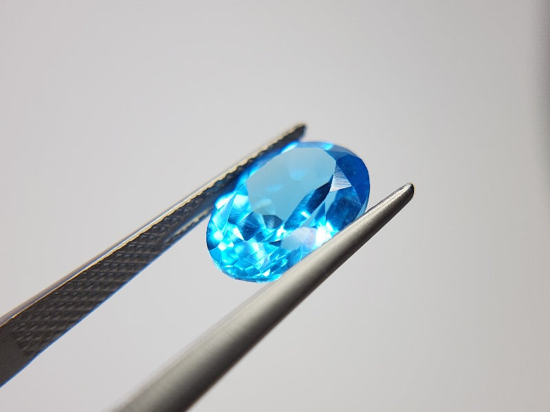 bl-TO-3　ブルートパーズ　3.92ct