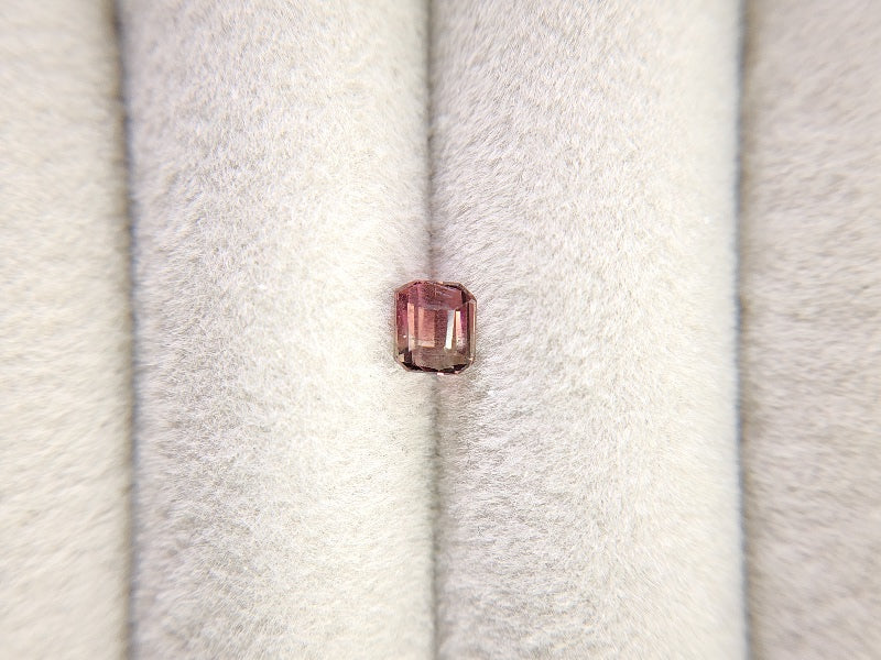 0879-55　トルマリン  0.59ct　