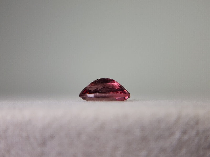 0823-11　スピネル　0.54ct