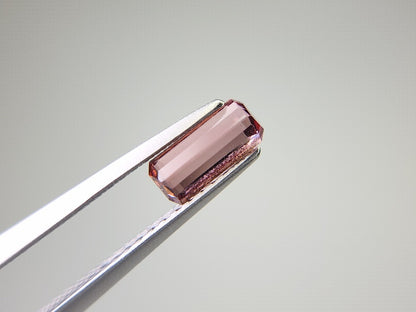 0879-56　トルマリン  0.57ct　