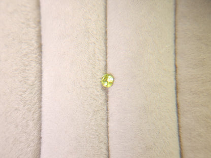 0932-1-13　スフェーン　0.12ct
