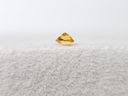 CND-10　コンドロダイト　0.11ct