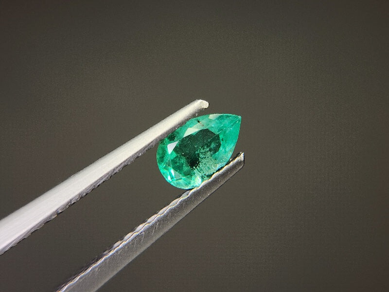 0936-24　エメラルド　0.30ct