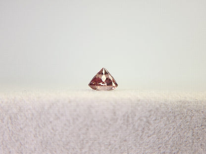 0935-4　ピンクジルコン　0.57ct