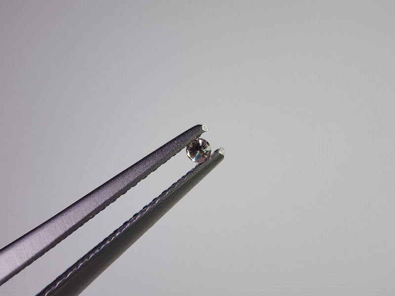 0015-4-2　ピンクダイヤモンド　0.02ct
