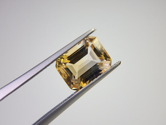 0365-4-11　バイカラーシトリン　2.70ct