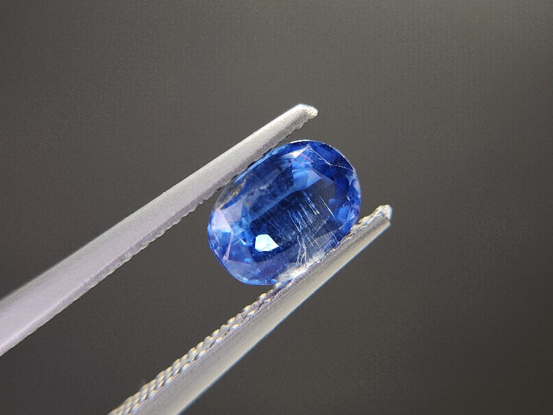 0942-19  カイヤナイト  1.05ct