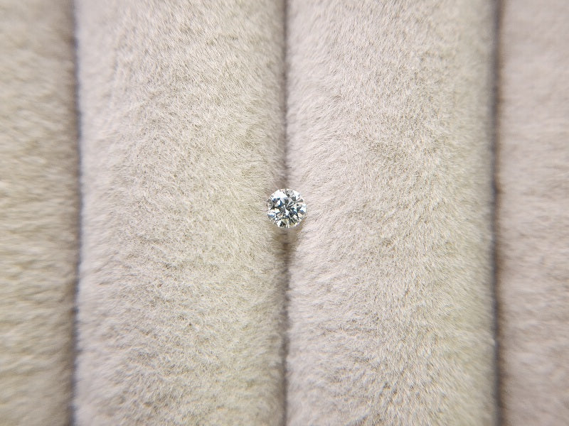 0015-1-20　ダイヤモンド　0.09ct