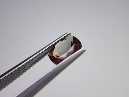 0504-8　バイカラーアンデシン　0.83ct