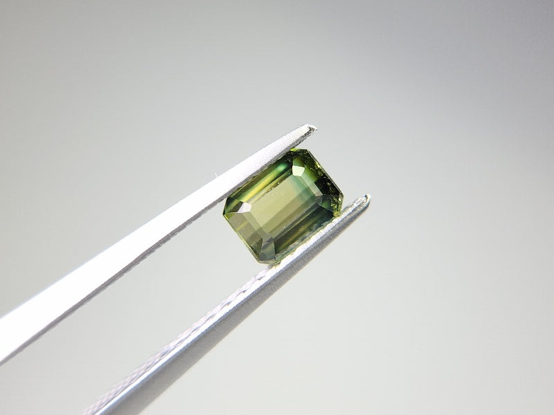 0879-58　トルマリン  0.56ct　