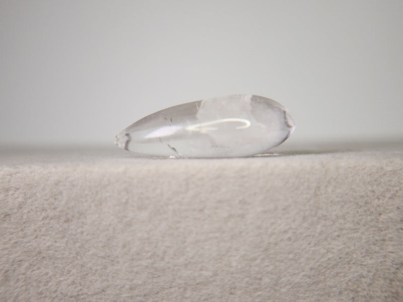 0887-29　クォーツインクォーツ　12.98ct