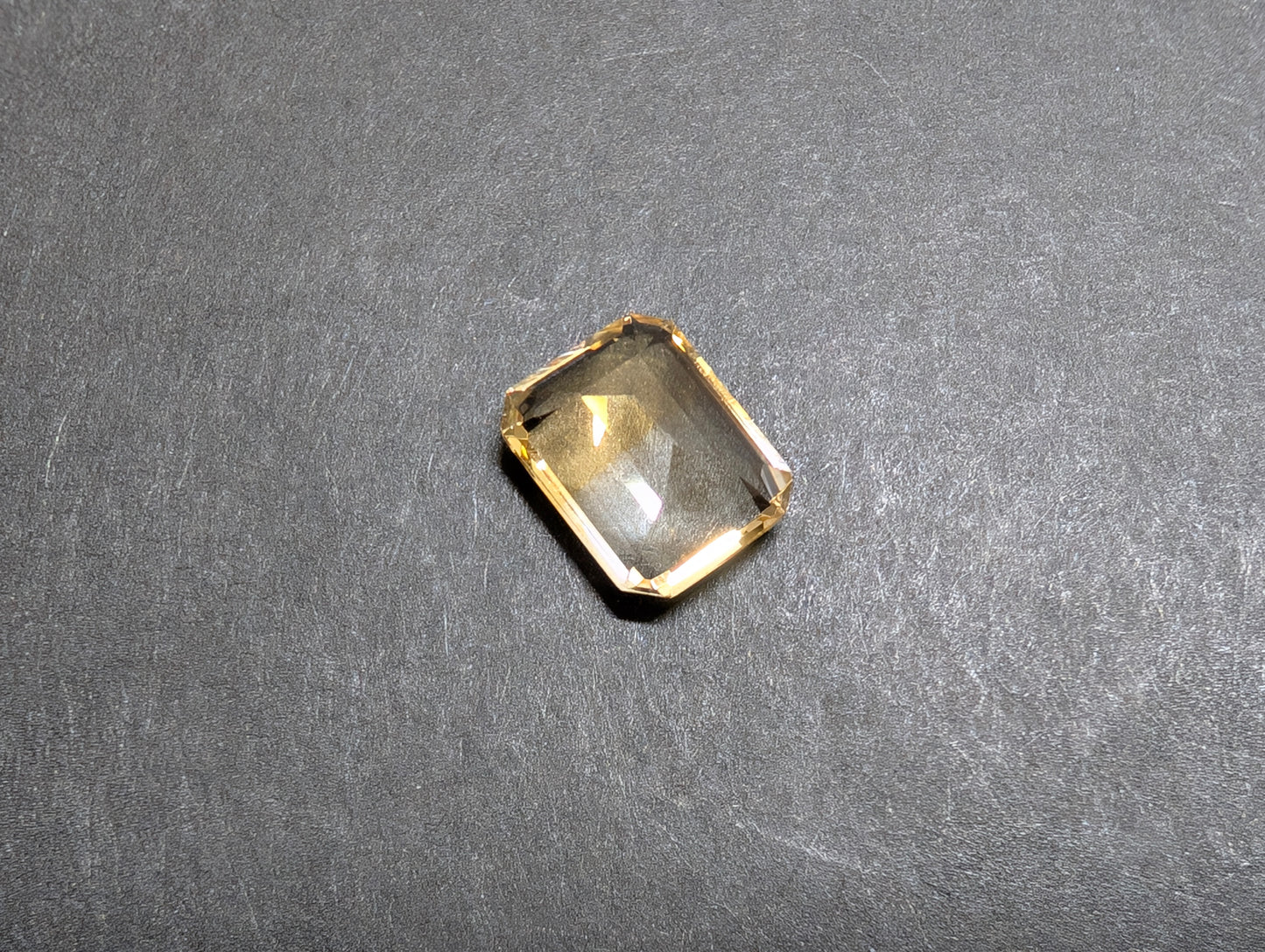 0366　バイカラーシトリン　1.95ct