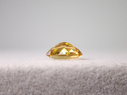 yeBE-5　イエローベリル　0.64ct