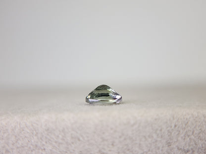 0654-5-3　ゾイサイト　0.38ct