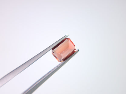0151-3-1　バイカラーアンデシン　1.10ct