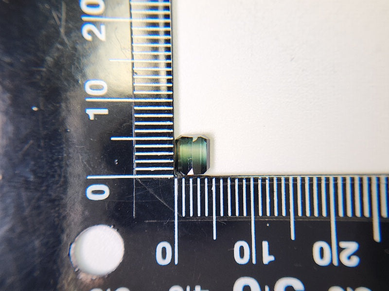 0879-19　トルマリン　0.73ct