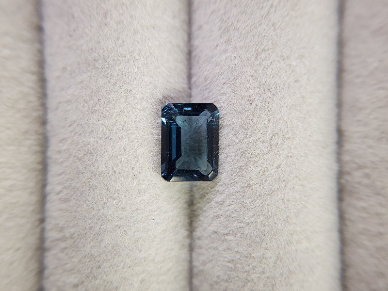 0931-12　ロンドンブルートパーズ　1.75ct