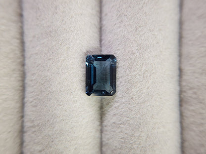 0931-12　ロンドンブルートパーズ　1.75ct