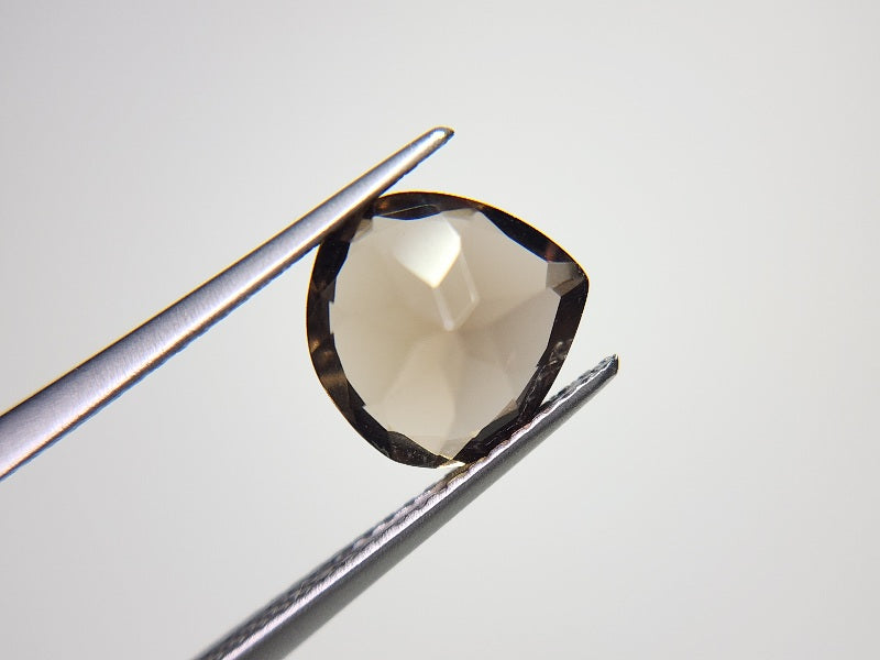 SMQ-20　スモーキークォーツ　2.55ct