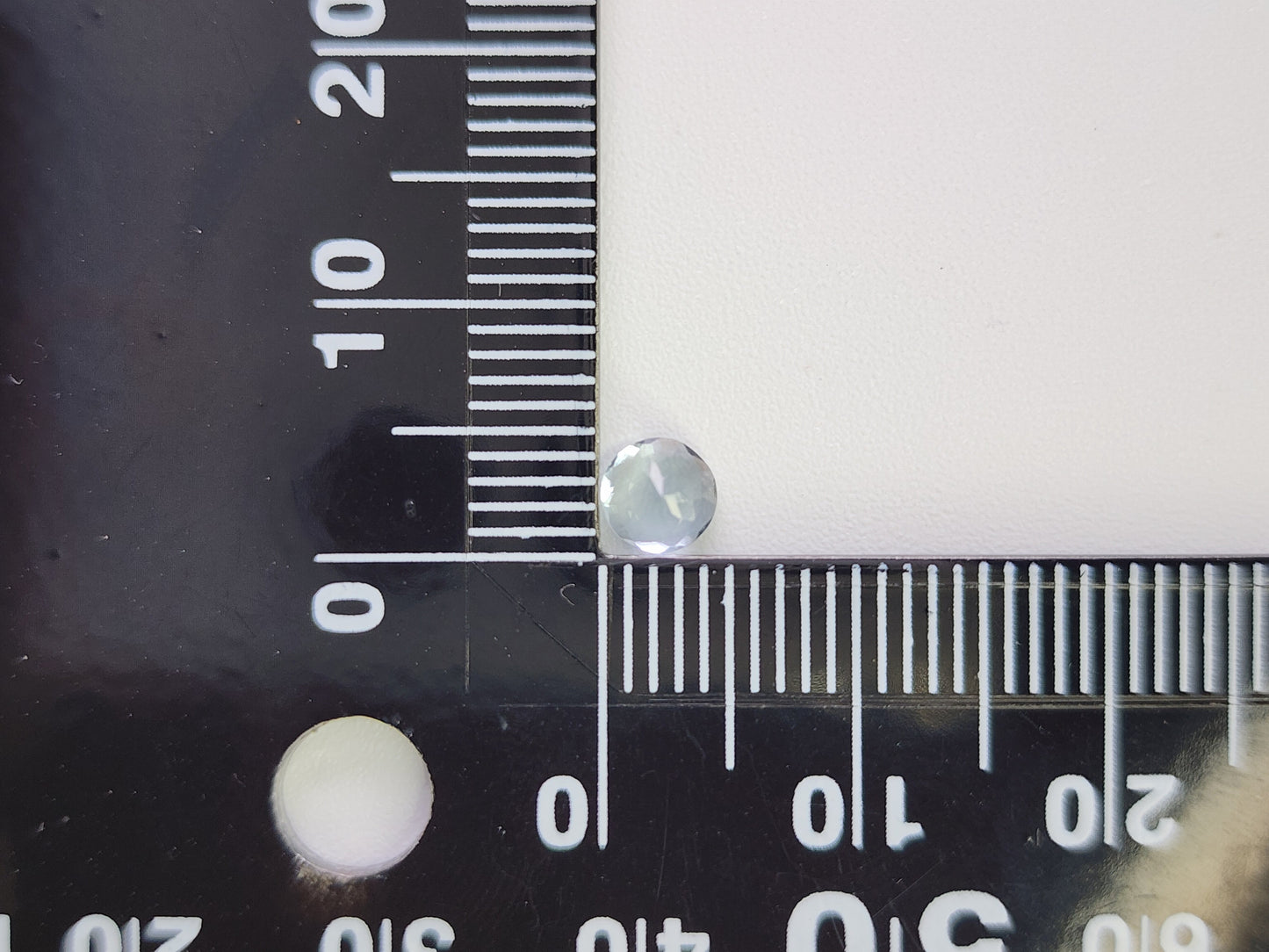 0657-24-2　ゾイサイト　0.31ct