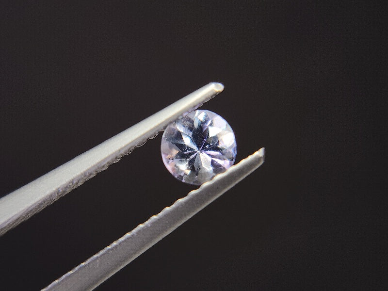 0657-18-1　ゾイサイト　0.38ct