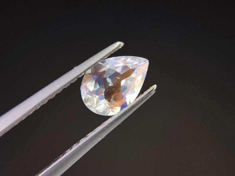 0763-5　アンデシンラブラドライト　0.61ct