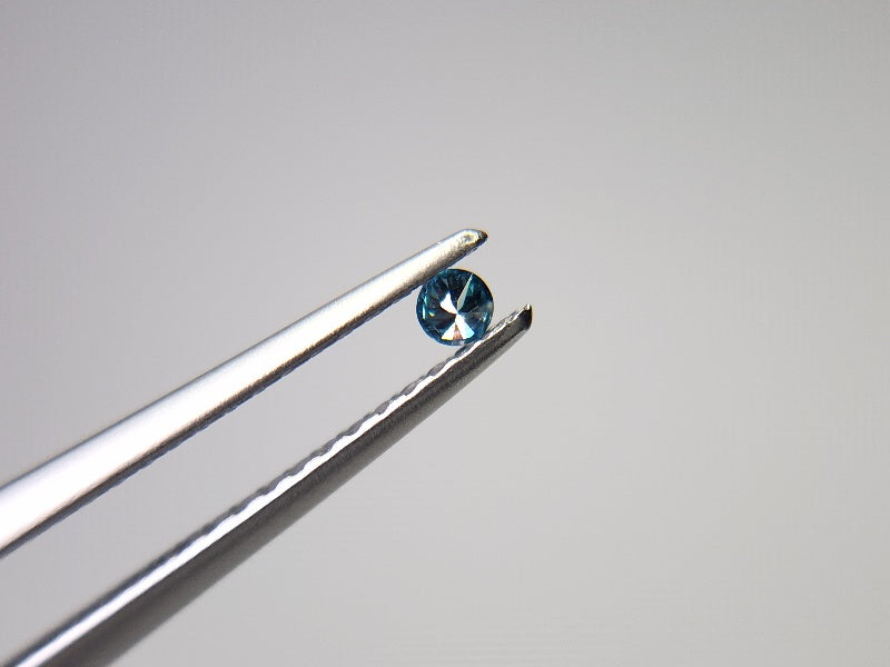 blDM-t-12　ブルーダイヤモンド(トリートメント)　0.03ct