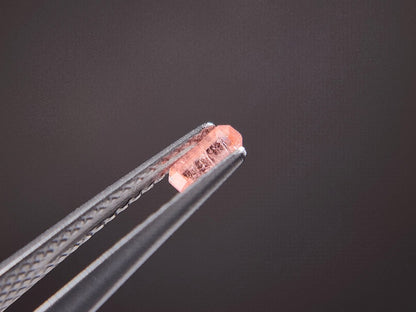 VY-1　ベイリネナイト　0.16ct