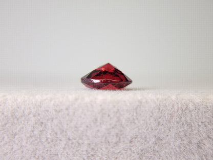 0910-2-9　ガーネット　1.42ct