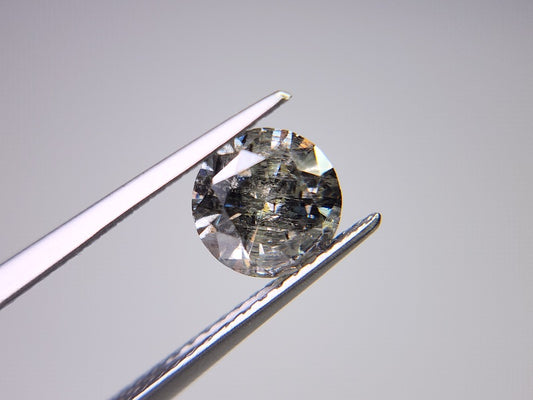 grMOI-4　合成グレーモアッサナイト　0.91ct