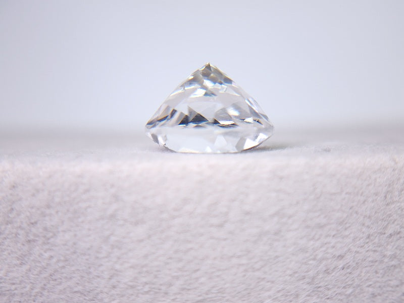 SUI-24　水晶　6.27ct