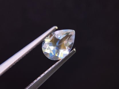 0763-1 　アンデシンラブラドライト　0.70ct