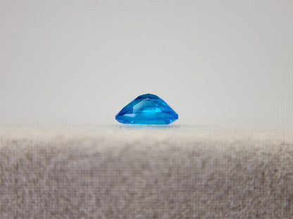 0531-1　ネオンブルーアパタイト　0.36ct