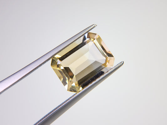 0365-4-4　バイカラーシトリン　2.94ct