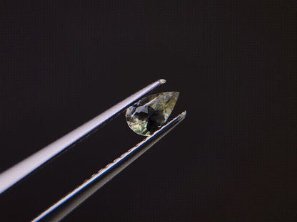 0644-10-4　ゾイサイト　0.28ct