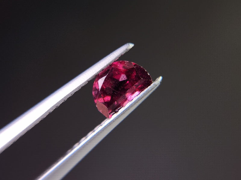 RDGA-15　ロードライトガーネット　0.68ct