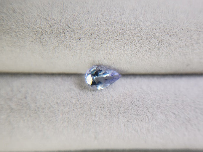 0644-13-3　ゾイサイト　0.40ct