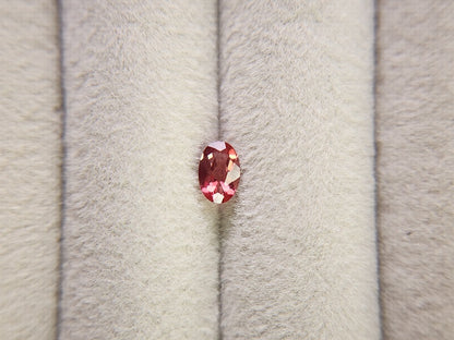 0152-1-34　バイカラーアンデシン　0.47ct