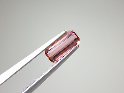 0879-56　トルマリン  0.57ct　