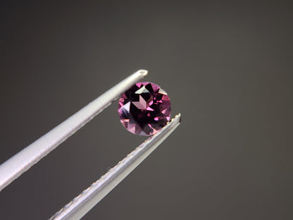 0823-9　スピネル　0.27ct