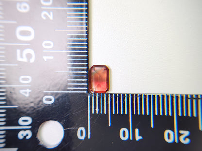 0151-3-2　バイカラーアンデシン　0.73ct