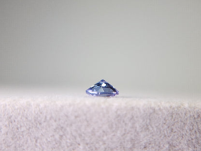 0657-24-18　ゾイサイト　0.36ct