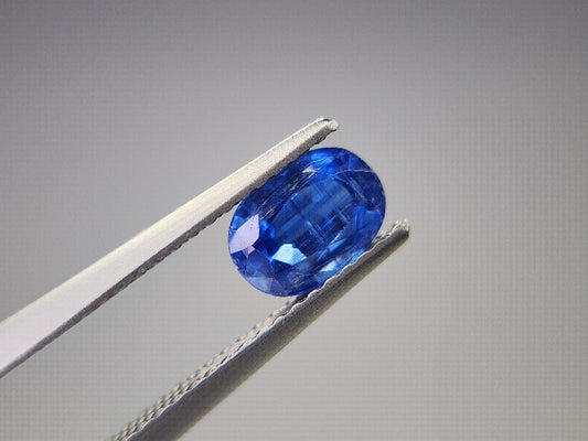 0942-10  カイヤナイト  1.12ct