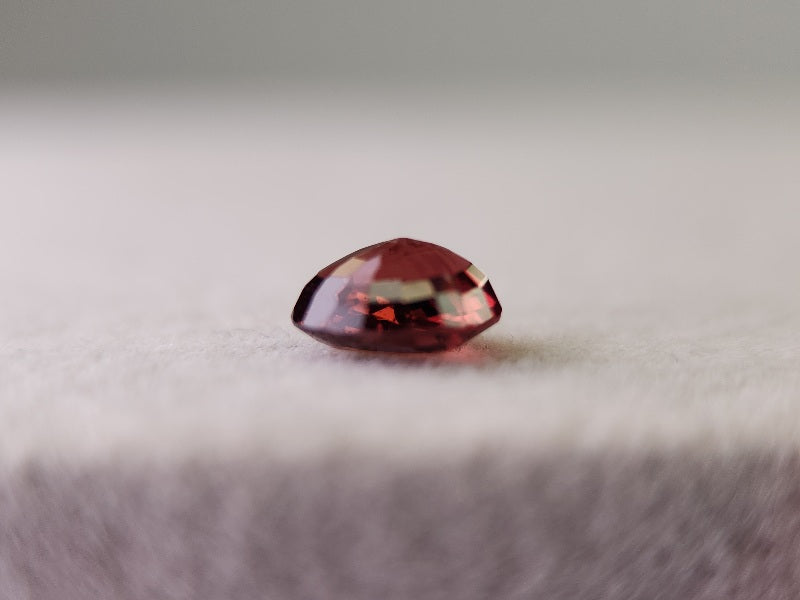 0846　スピネル　1.03ct