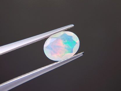 0909-1-4　オパール　0.84ct