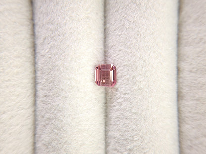 0879-59  トルマリン  0.56ct