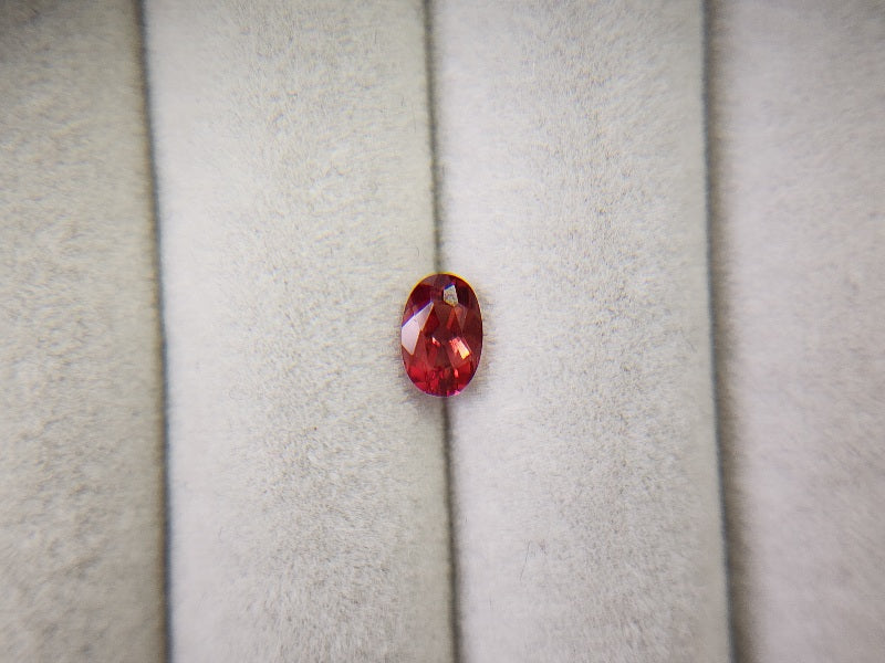 0152-1-7　バイカラーアンデシン　0.44ct