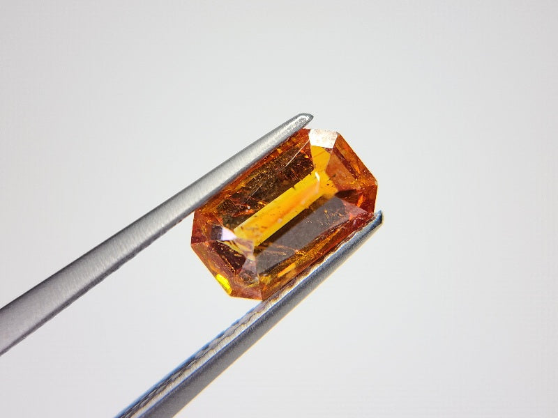 Spha-3　スファレライト　2.02ct